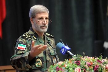 ‘শত্রুর মোকাবিলায় ইরানের সামরিক বাহিনীর সদস্যরা শেষ নিঃশ্বাস পর্যন্ত লড়াই করবে’