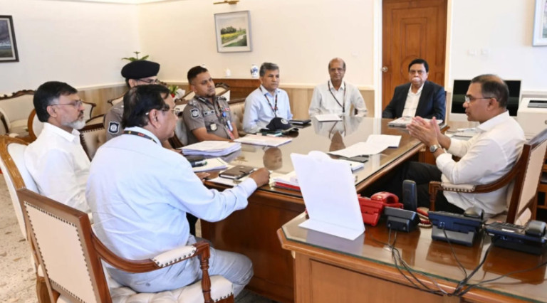 উচ্ছেদ হওয়া হকারদের দ্রুত পুনর্বাসনের নির্দেশ প্রধানমন্ত্রীর