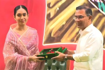 খালেদা জিয়ার পক্ষে স্বাধীনতা পুরস্কার গ্রহণ করলেন জাইমা রহমান