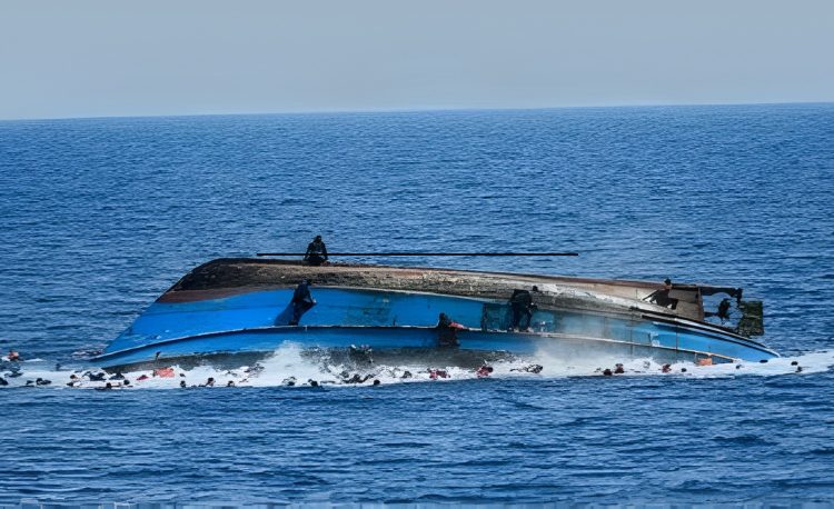 বাংলাদেশ থেকে মালয়েশিয়া যাওয়ার পথে ট্রলারডুবে নিখোঁজ ২৫০