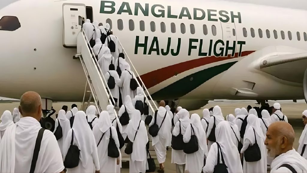 এবার হজযাত্রীদের টিকিটপ্রতি খরচ কমেছে ১২ হাজার টাকা