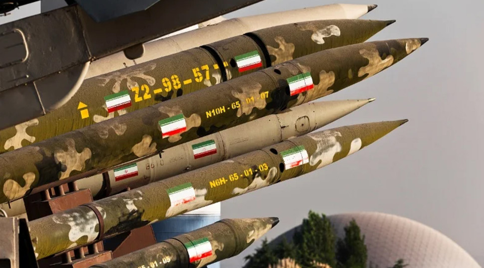 ক্ষেপণাস্ত্র-ড্রোনসহ এক হাজার ধরনের অস্ত্র উৎপাদন করে ইরান