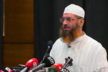 সরকারকে শেখ হাসিনার ভূতে ধরেছে : মাওলানা মামুনুল হক