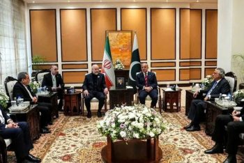 সৌদি আরব, কাতার ও তুরস্ক সফরে যাচ্ছেন পাকিস্তানের প্রধানমন্ত্রী