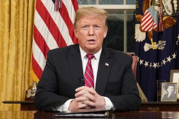 লেবাননে ১০ দিনের যুদ্ধবিরতি ঘোষণা ট্রাম্পের