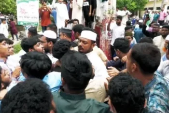 ঝিনাইদহে নাসীরুদ্দীন পাটওয়ারীর ওপর ছাত্রদলের হামলার অভিযোগ