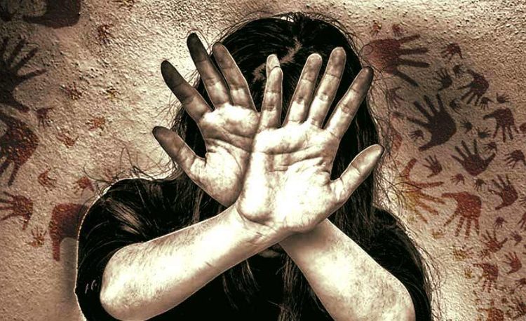 পঞ্চম শ্রেণির ছাত্রীকে ধর্ষণের অভিযোগ স্কুলের প্রধান শিক্ষকের বিরুদ্ধে