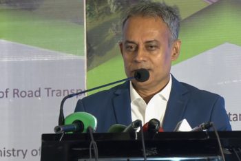 টাকা অপচয় করে মেগা প্রকল্প করতে চায় না সরকার: সেতুমন্ত্রী