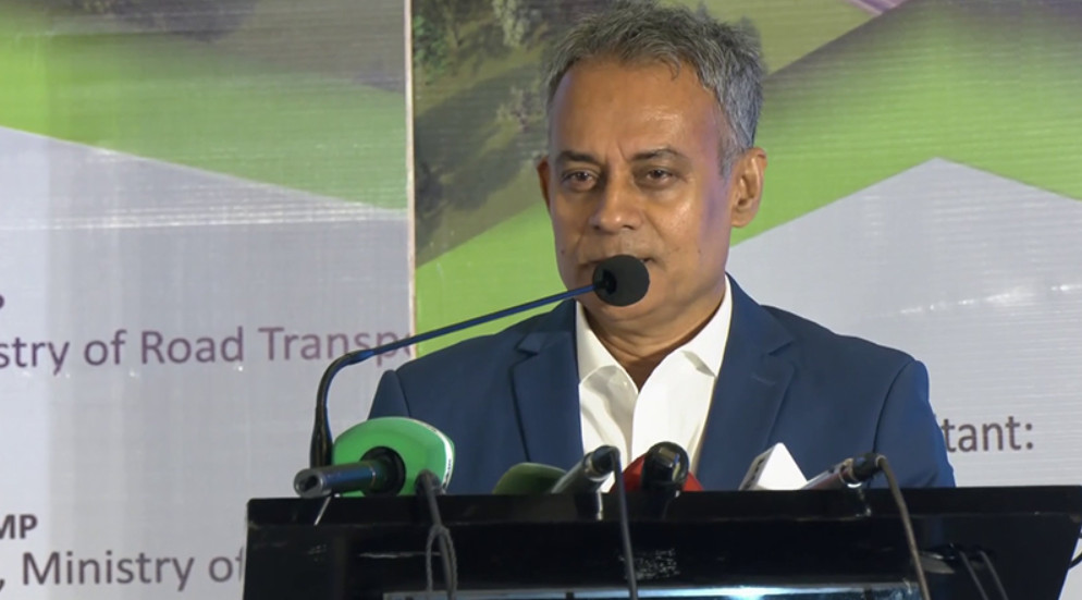 টাকা অপচয় করে মেগা প্রকল্প করতে চায় না সরকার: সেতুমন্ত্রী