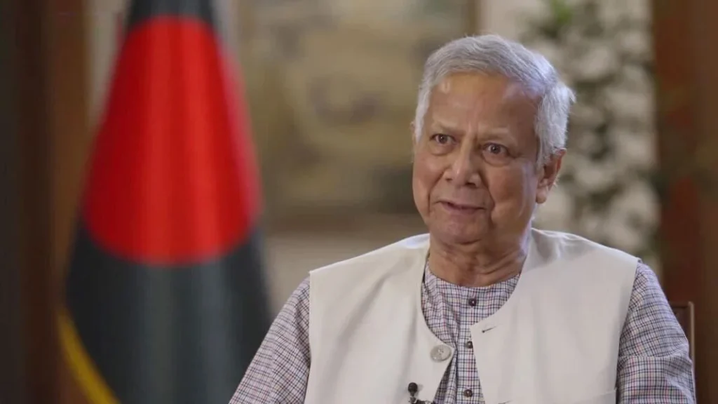 ড. ইউনূসসহ সাবেক উপদেষ্টাদের দেশত্যাগে নিষেধাজ্ঞা চেয়ে হাইকোর্টে রিট