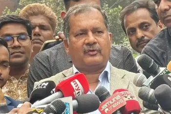 দেশে জ্বালানি তেলের পর্যাপ্ত  মজুত রয়েছে: তথ্যমন্ত্রী