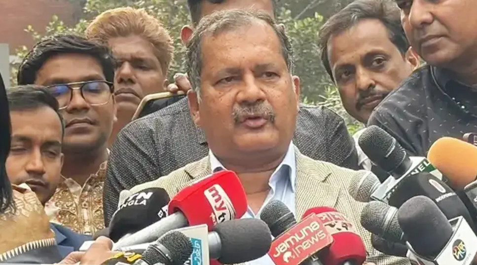 দেশে জ্বালানি তেলের পর্যাপ্ত  মজুত রয়েছে: তথ্যমন্ত্রী
