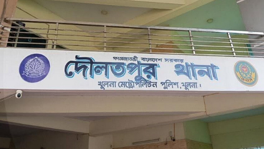 খুলনায় মসজিদে দুর্বৃত্তদের গুলি; গুলিবিদ্ধ দুই মুসল্লি