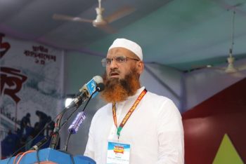 শাপলা চত্বরের শহীদদের রাষ্ট্রীয় স্বীকৃতি দিতে হবে : মাওলানা মামুনুল হক