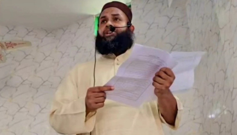 জুমার খুতবা ও ইমামতি করে প্রসংশায় ভাসছেন ইউএনও