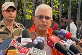 বাংলাদেশ-পাকিস্তানে গিয়ে নামাজ পড়ুন, এখানে এসব চলবে না: বিজেপি মন্ত্রী
