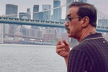 প্রকাশ্যে দেখা গেল আত্মগোপনে থাকা শামীম ওসমানকে