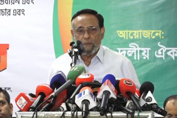 তারেক রহমানকে ঢাকার বাইরে রাত্রিযাপন না করার পরামর্শ অলি আহমদের