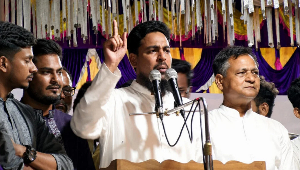 যারা হাসিনার জুলুমের পক্ষে বয়ান উৎপাদন করবে, তারা বাংলাদেশে টিকতে পারবে না: আখতার