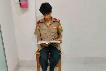 জীবনযুদ্ধের করুণ বাস্তবতা : বিকেলে বাবার দাফন, রাতে এটিএম বুথে ডিউটি, সকালে এইচএসসি পরীক্ষা