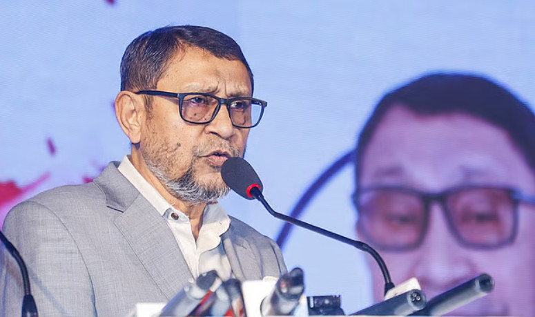 চিকিৎসা শুধু পেশা নয়, মানবসেবার মহান দায়িত্ব: স্বাস্থ্যমন্ত্রী