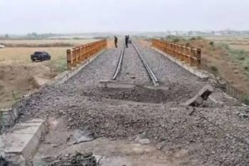 মার্কিন হামলায় ক্ষতিগ্রস্ত সেতু ২৪ ঘণ্টায় সচল করল ইরান