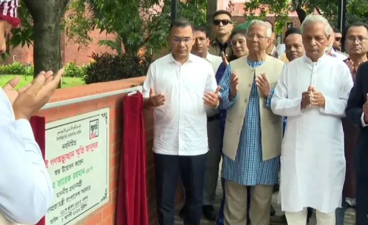 জুলাই স্মৃতি জাদুঘর উদ্বোধন করলেন প্রধানমন্ত্রী