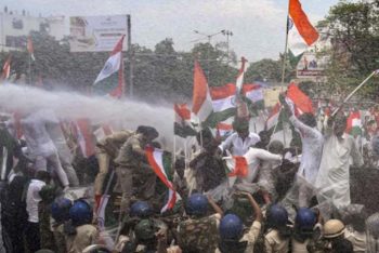 প্রশ্নফাঁসের ঘটনায় আবারও উত্তাল ভারত