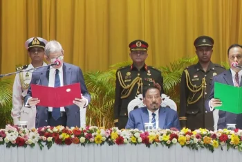 রাষ্ট্রপতি হিসেবে শপথ নিলেন মির্জা ফখরুল