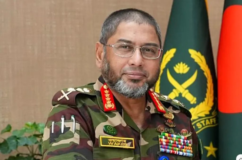 পাঁচ দিনের সফরে দক্ষিণ সুদান ও আবেই পরিদর্শনে গেলেন সেনাপ্রধান