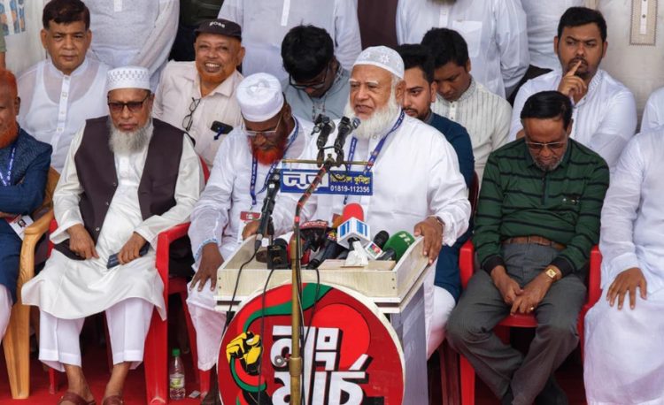 অতীত থেকে শিক্ষা না নিলে এই সরকারকেও পালাতে হবে: জামায়াত আমির