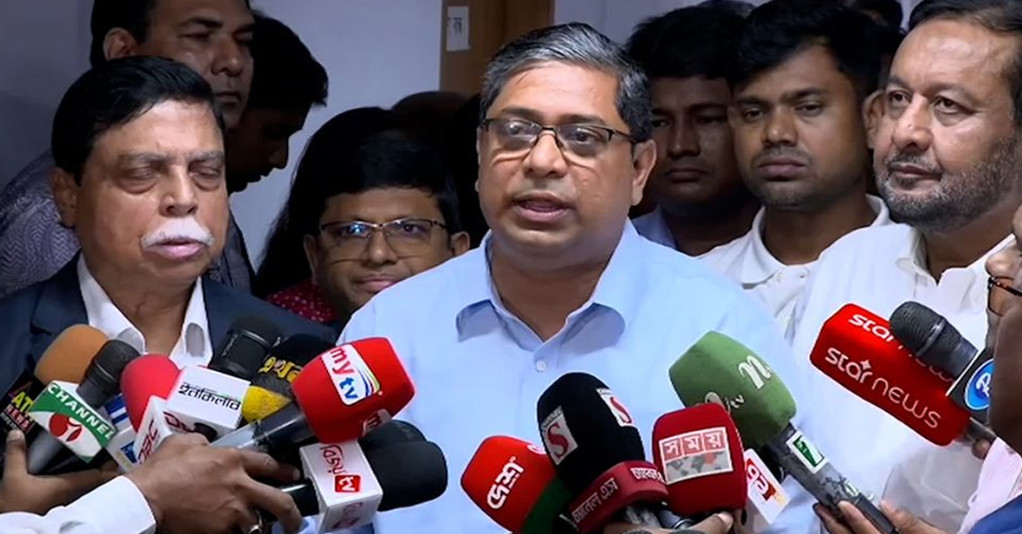 অবৈধ পথে বাংলাদেশ থেকে ইতালি যাওয়া ঠেকাতে ওয়ার্কশপ হবে: স্থানীয় সরকার প্রতিমন্ত্রী