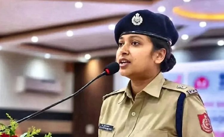 ‘আসসালামু আলাইকুম’ ও ‘ইনশাআল্লাহ’ বলায় ভারতে নারী পুলিশ কর্মকর্তাকে বদলি