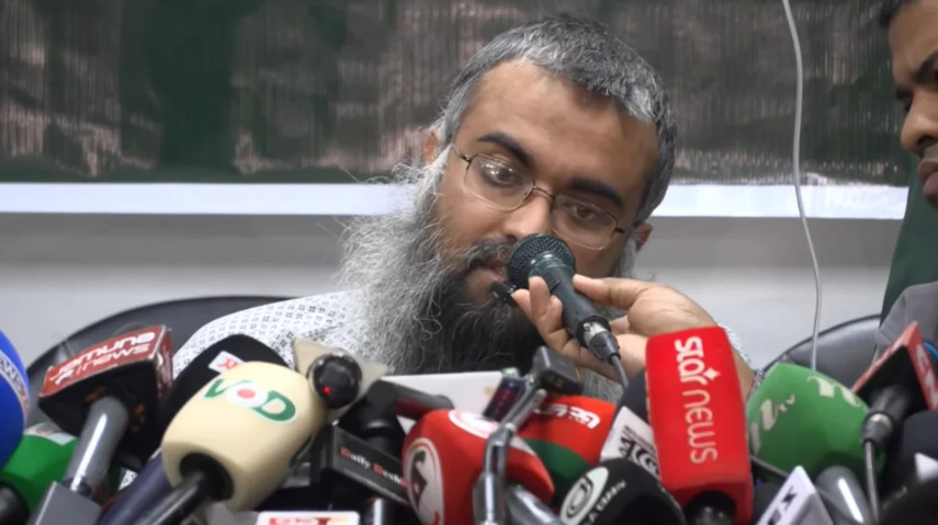 ‘কারারক্ষীরাও আওয়ামী লীগের, আমাকে ‘জুলাই জঙ্গি’ বলে গালি দিত’