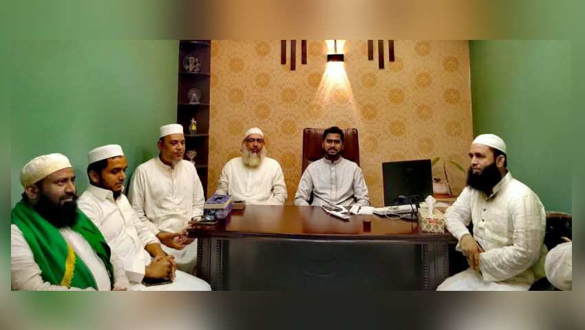 মুফতী নাসরুল্লাহ বদরের লাশ দেশে আনার দাবিতে প্রবাসী কল্যাণ প্রতিমন্ত্রীর সঙ্গে আলেমদের সাক্ষাৎ