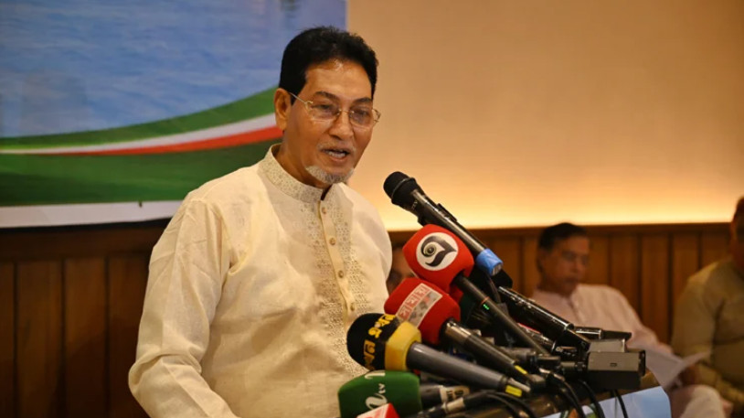 ফ্যামিলি কার্ডের কারণে তালাক বন্ধ হয়েছে: চিফ হুইপ
