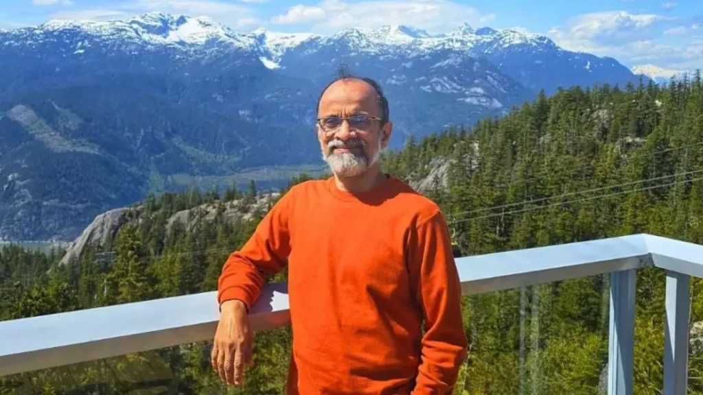 টিকিট কালোবাজারি বন্ধে প্রধানমন্ত্রীর কাছে ১ মাসের ক্ষমতা চাইলেন মাহবুব কবীর মিলন
